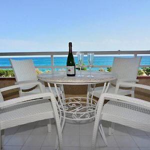 Apartamento de 3 Dormitorios